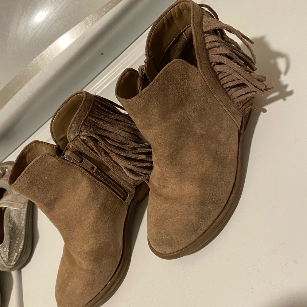 Girls Boots